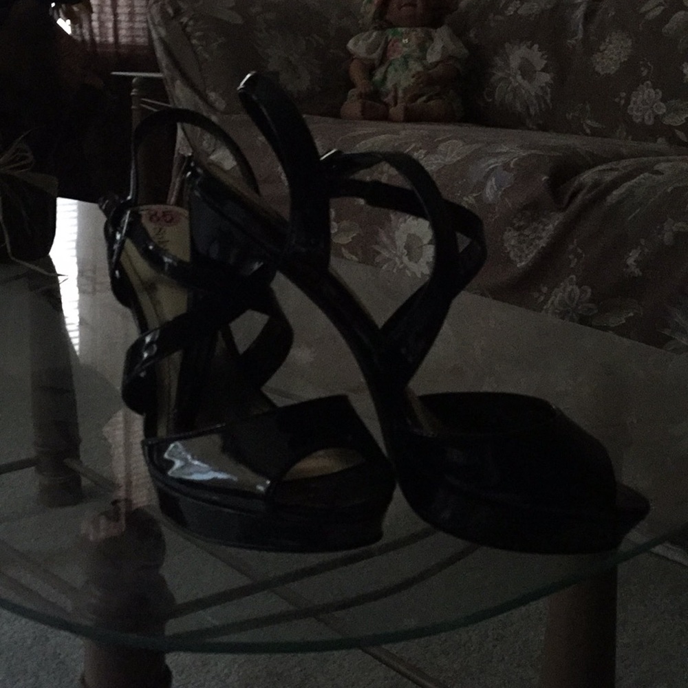 Woman’s shoes